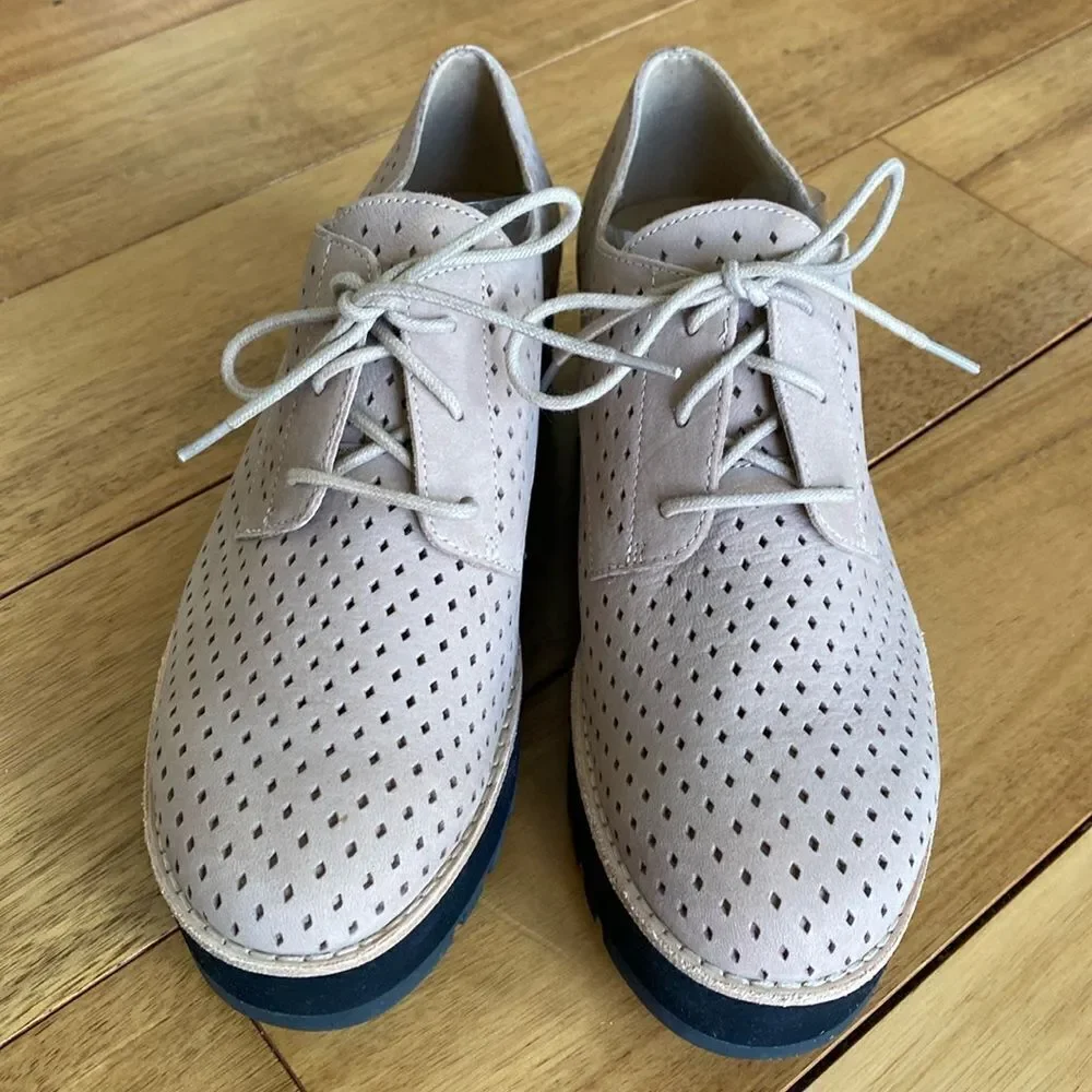 NEW Eileen Fisher “ERGO” platforms